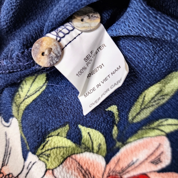 Anthropologie Floral Navy and Red Tunic - Picture 11 of 13